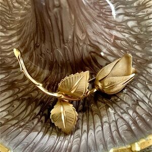 Vintage Giovanni Gold-tone Rose Brooch